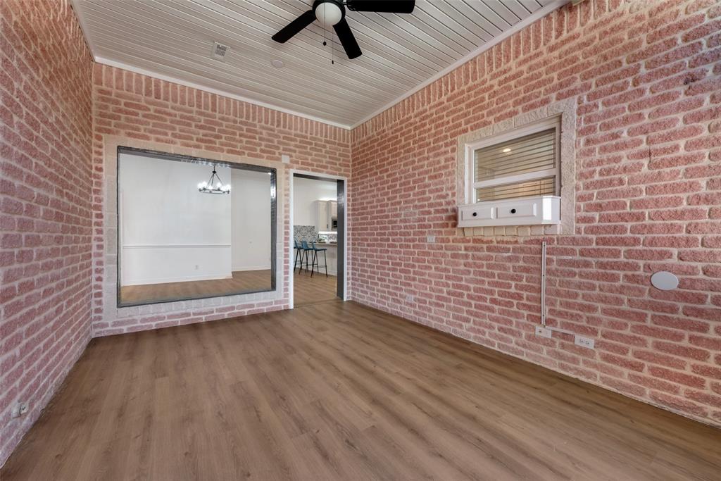 Mistletoe Court Add - Residential