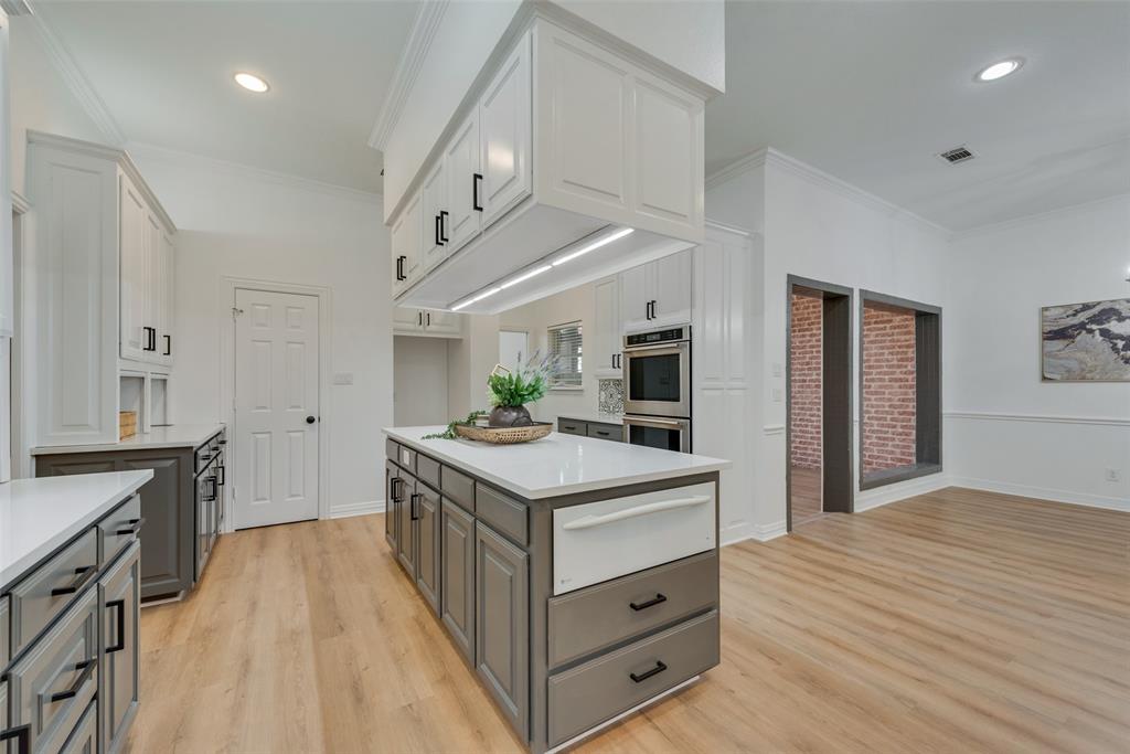 Mistletoe Court Add - Residential