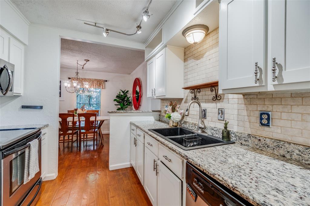 Whiterock West Condo - Residential