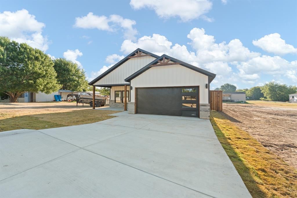 5431 arrowhead Drive