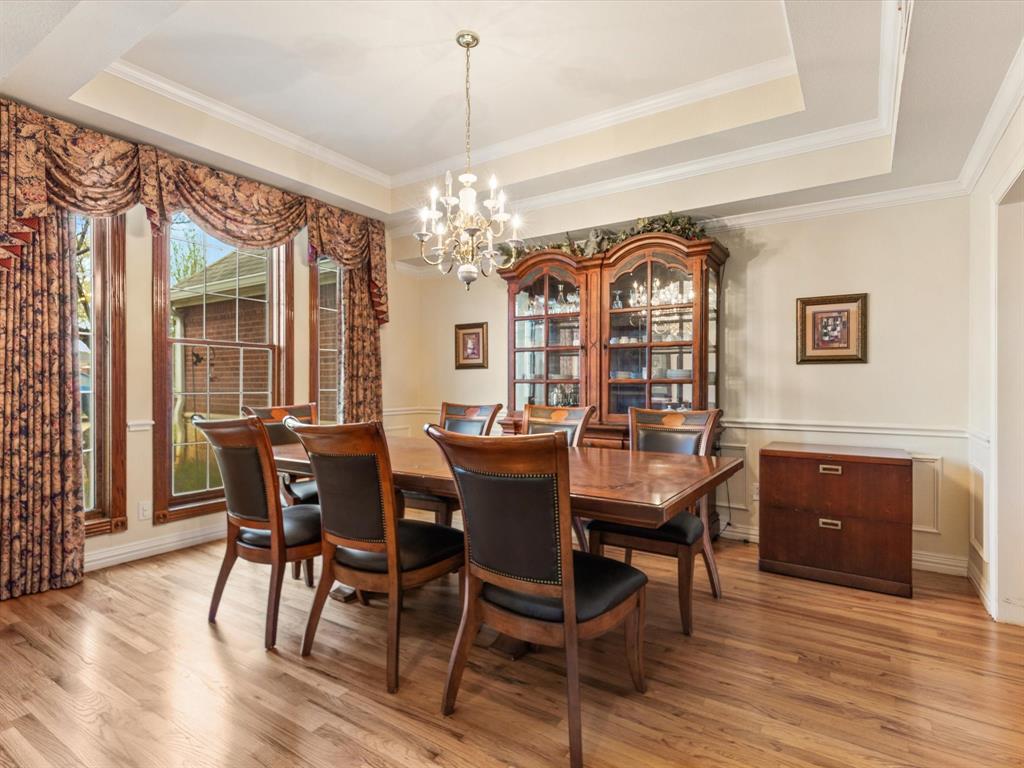 233 Sherry Lane
