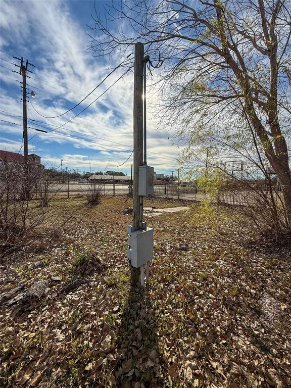 Cleburne - Commercial Sale