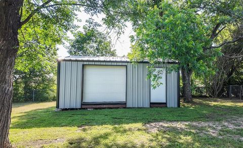 A home in Azle