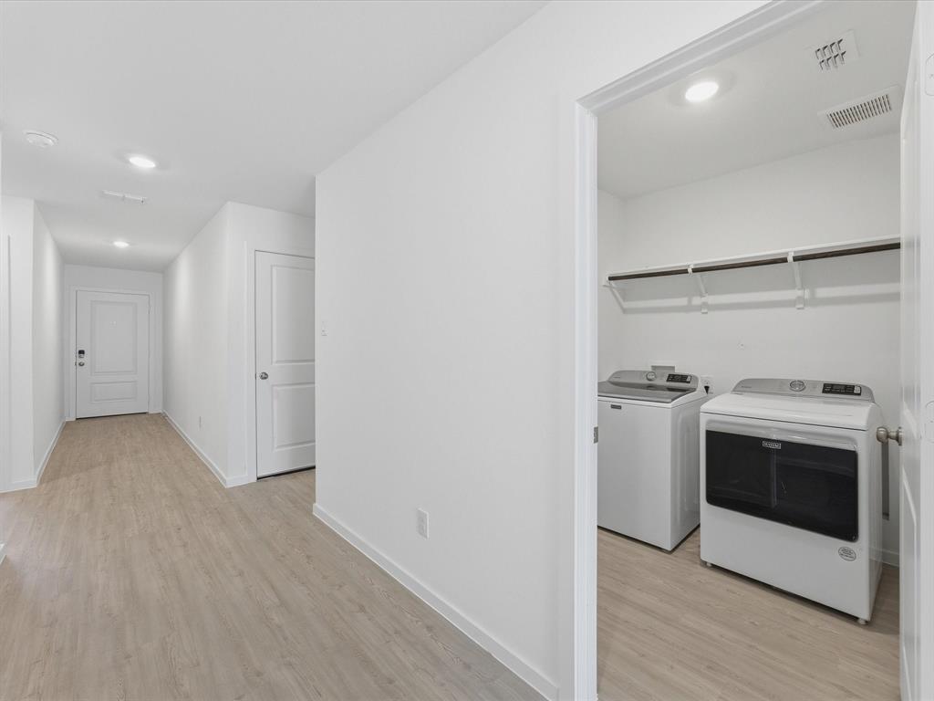 Prairie View Watermill - Residential