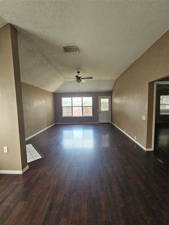 921 Santa Fe Drive