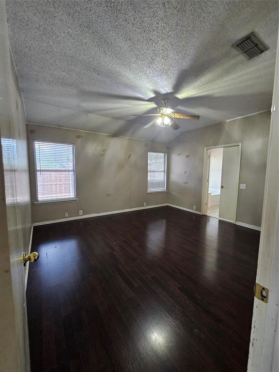 921 Santa Fe Drive