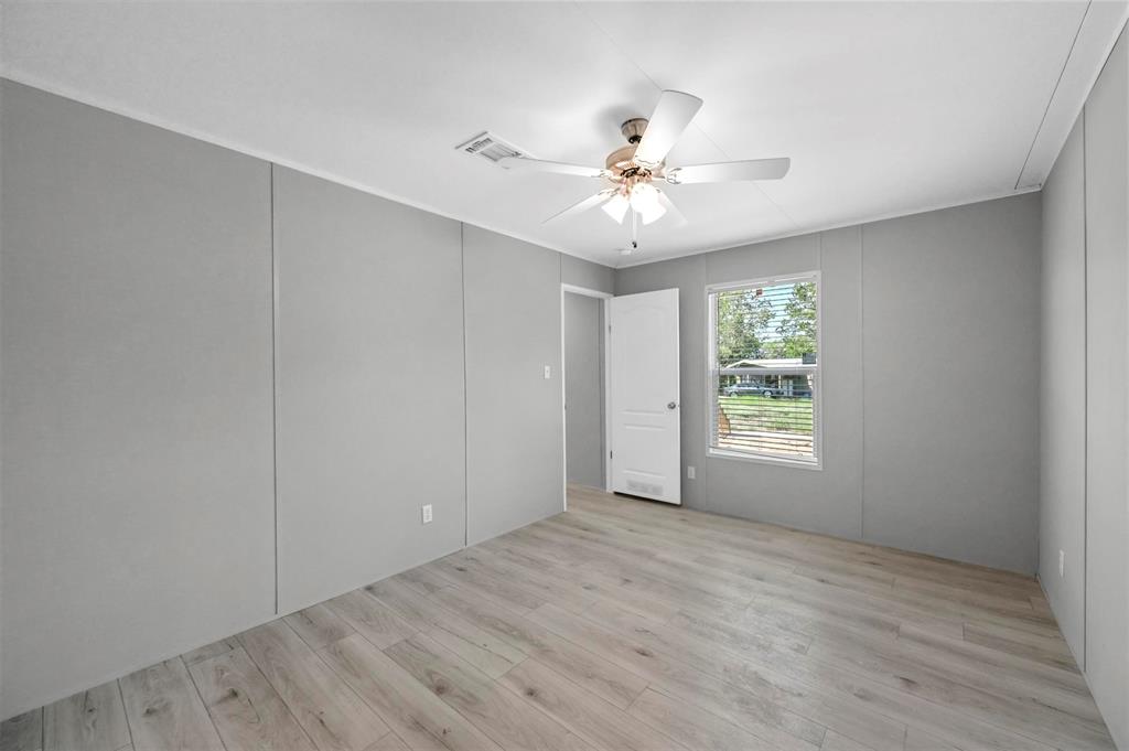 Oak Trail Shores Sec B - Residential