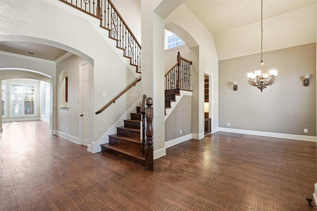 901 Sandy Trail