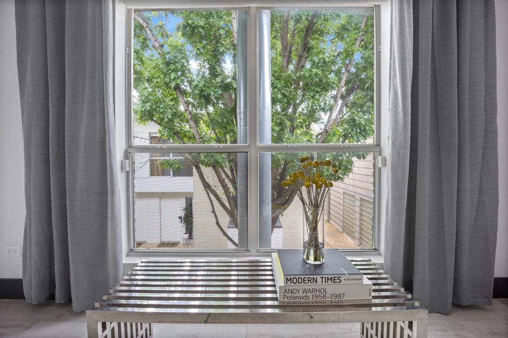 Travis Street Condos - Residential