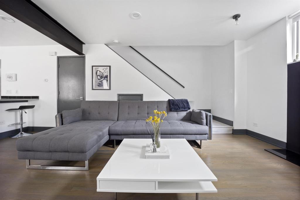 Travis Street Condos - Residential