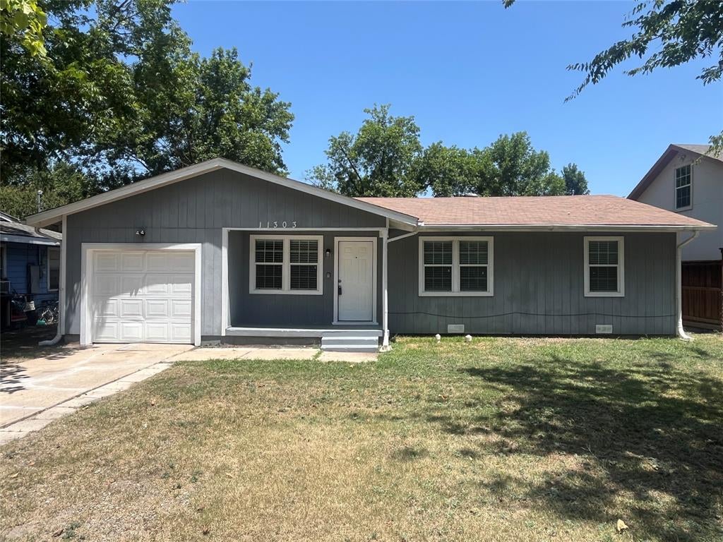 11303 Trail Lane