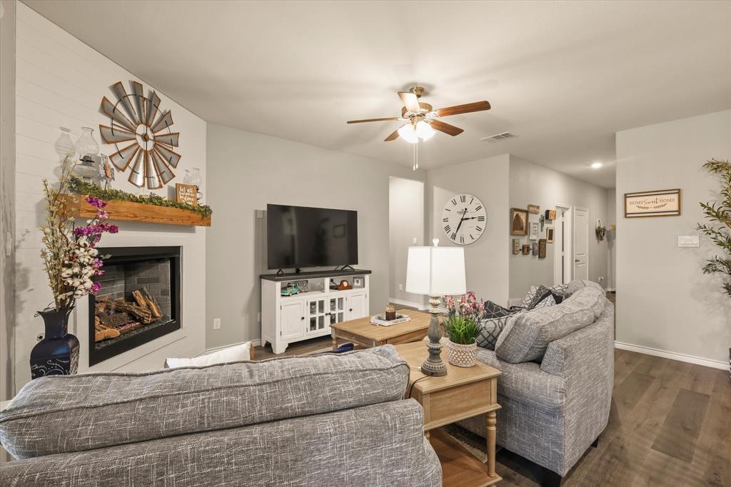 Silverado West Ph 6 - Residential Lease