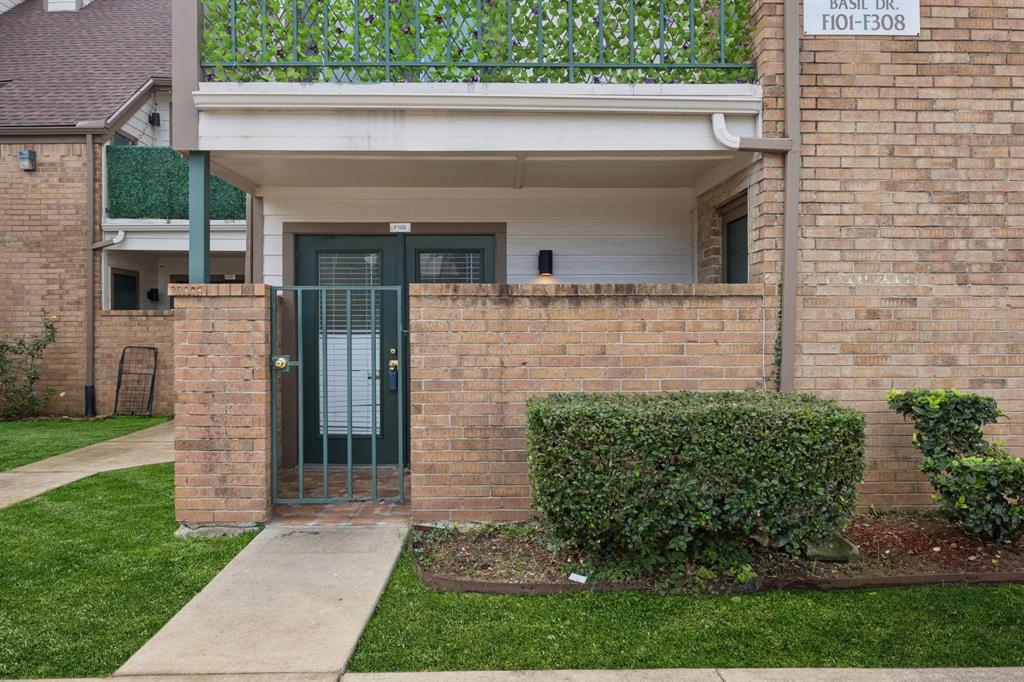 2301 Basil Drive F109