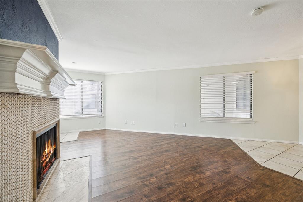 Arlington Oaks Condo - Residential