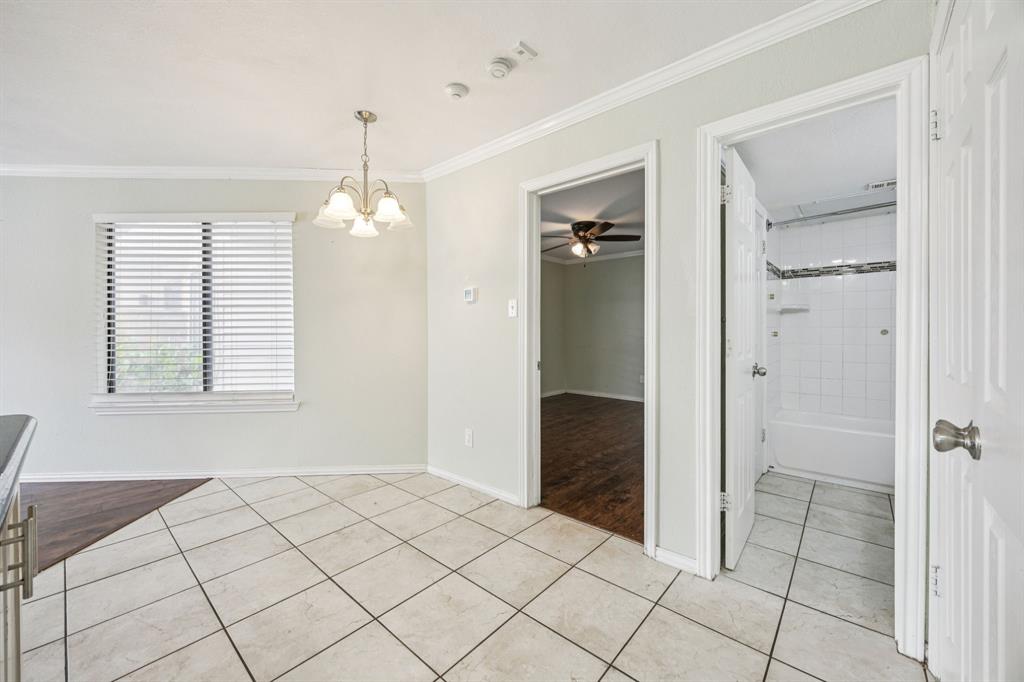 Arlington Oaks Condo - Residential