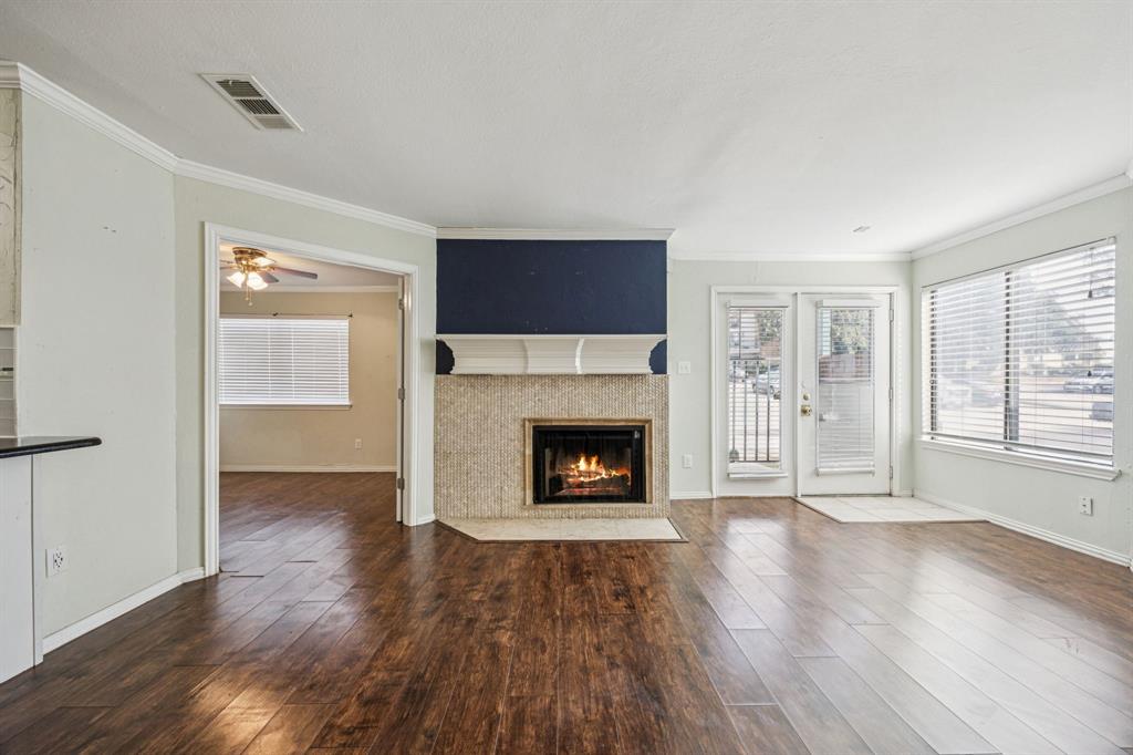 Arlington Oaks Condo - Residential