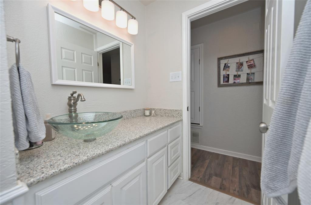 Decordova Bend Estate - Residential