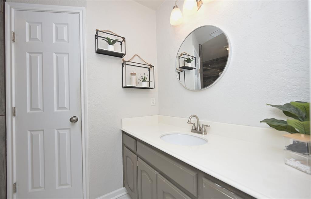 Decordova Bend Estate - Residential