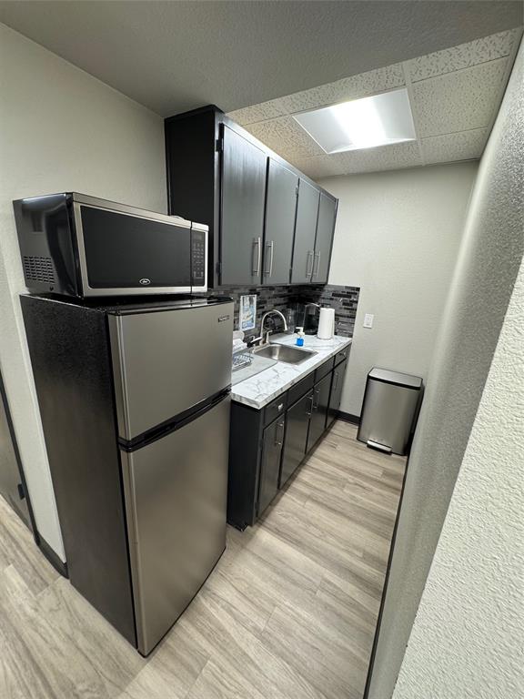 Lucas E O Add - Commercial Lease