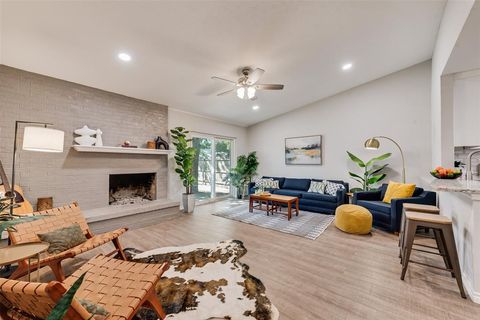 2620 Colleen Drive Arlington TX 76016