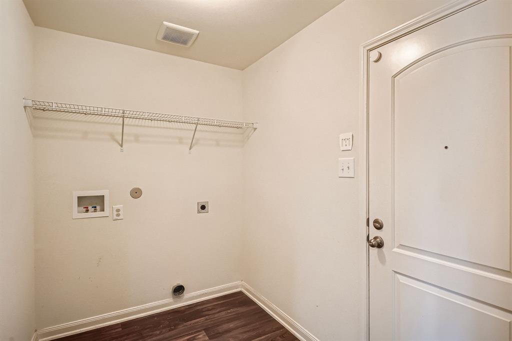 Hollywood Park Sec 06 - Residential Lease