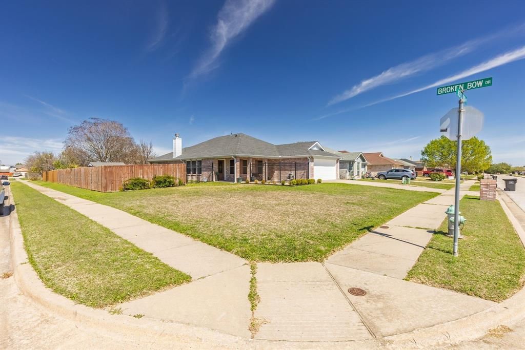 Photo of 108 RED CLOUD Drive, Greenville, TX 75402 (MLS # 21215392)