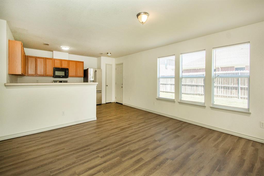 2460 Arroyo Springs Drive
