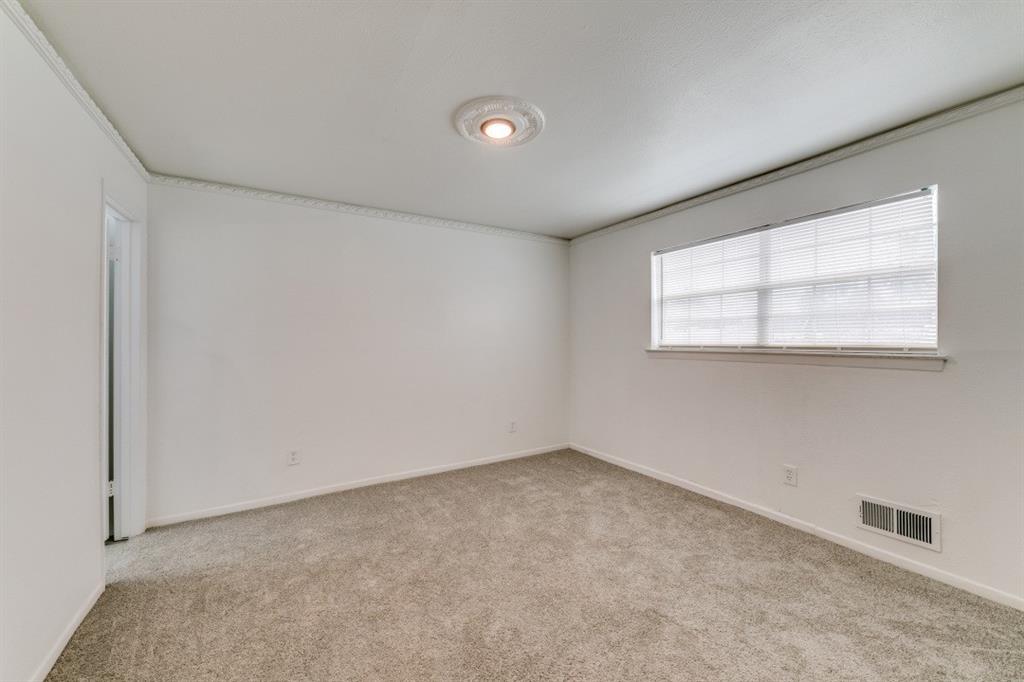 5818 E University Boulevard 123