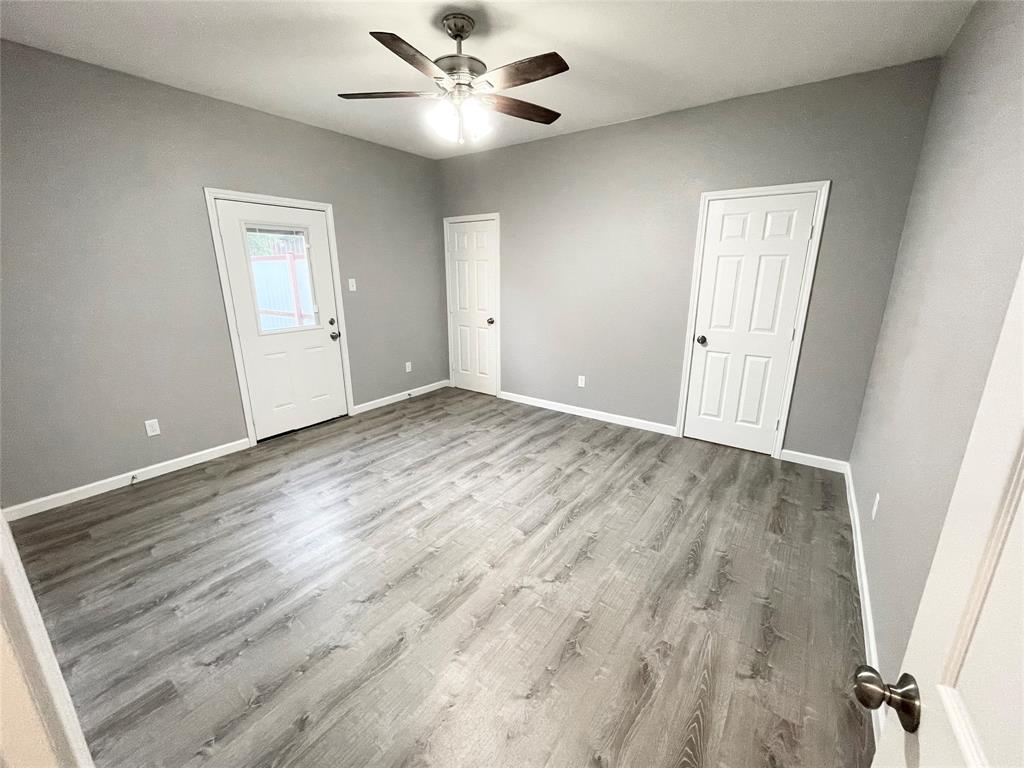 Day 2 Day Bus Park Ph 2 - Residential Lease