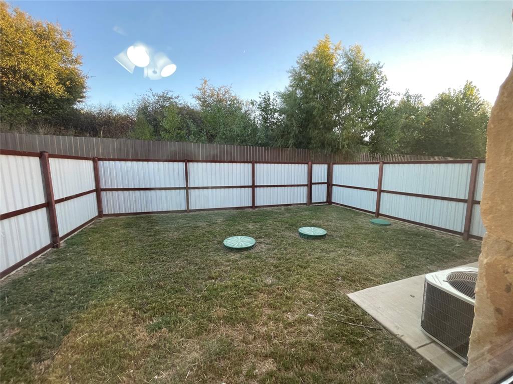 Day 2 Day Bus Park Ph 2 - Residential Lease