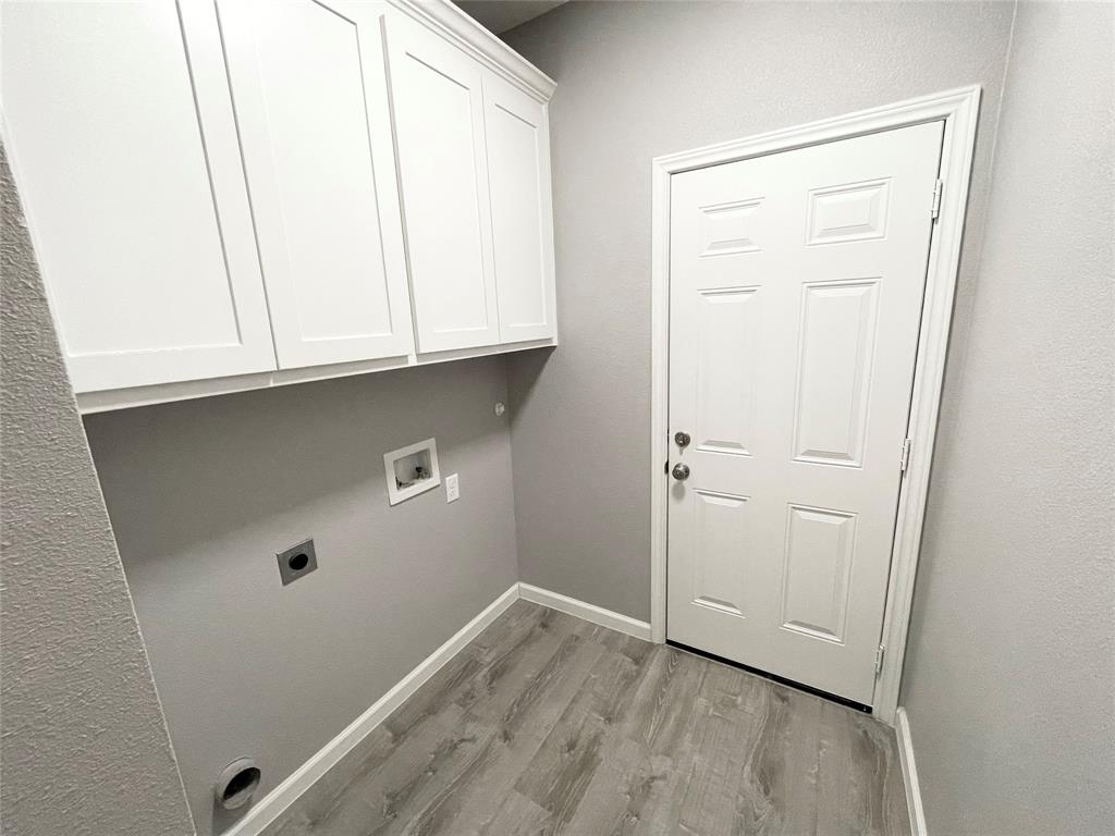 Day 2 Day Bus Park Ph 2 - Residential Lease