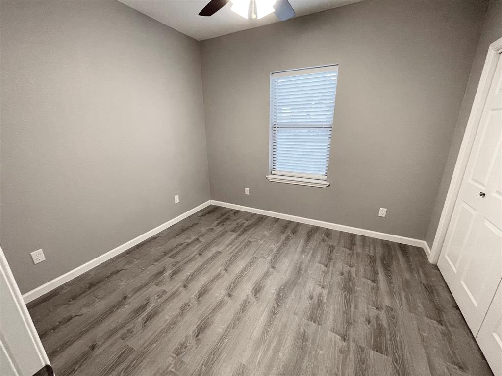 Day 2 Day Bus Park Ph 2 - Residential Lease