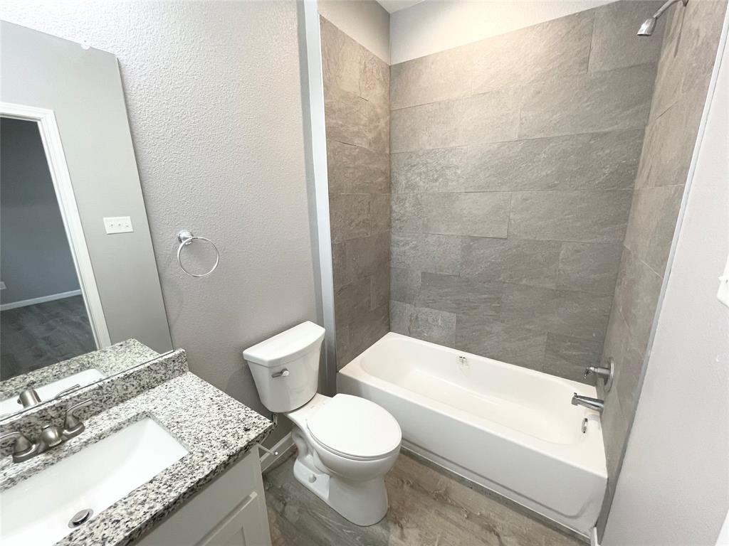 Day 2 Day Bus Park Ph 2 - Residential Lease