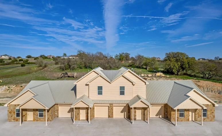 Day 2 Day Bus Park Ph 2 - Residential Lease