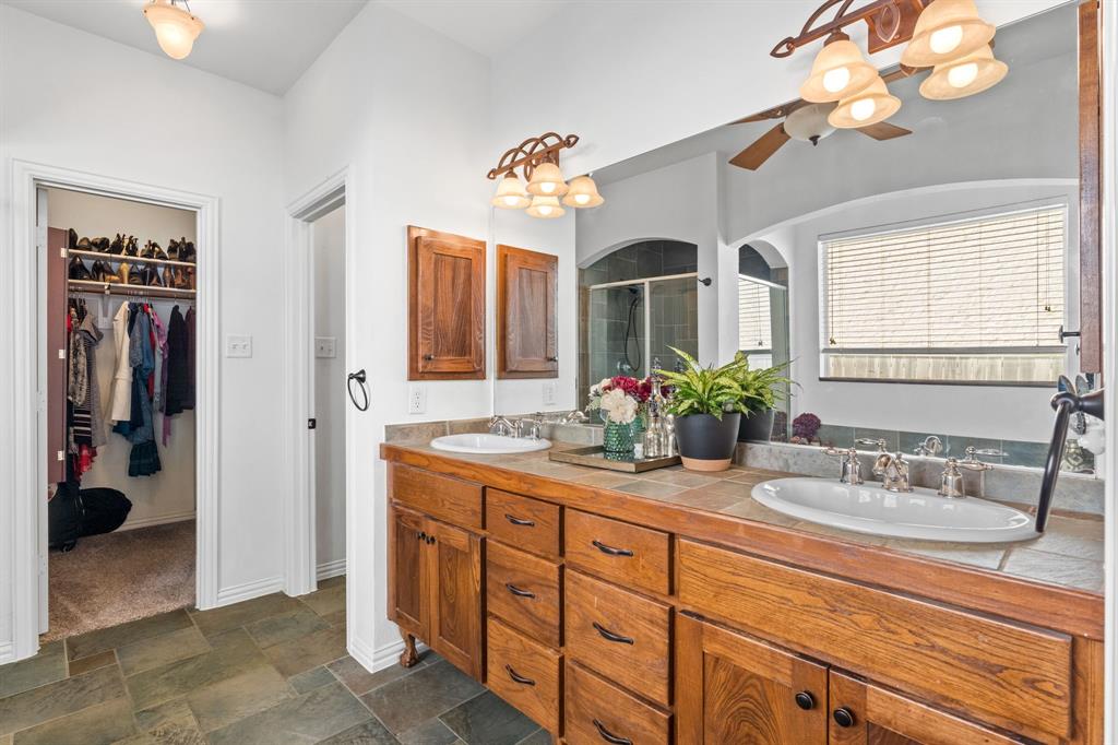 Mount Auburn - Residential