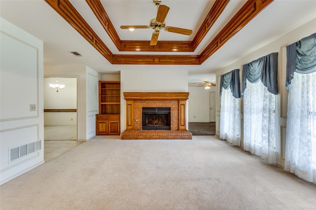 3304 Horseshoe Drive