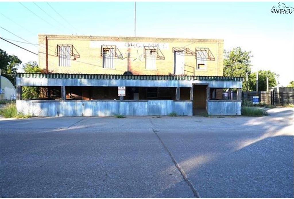 200 N Burnett Street