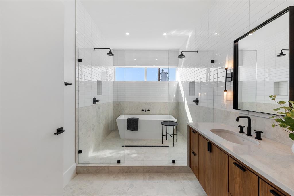 Ross Ave Annex - Residential