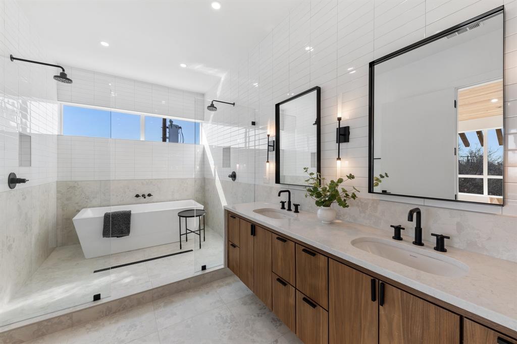 Ross Ave Annex - Residential