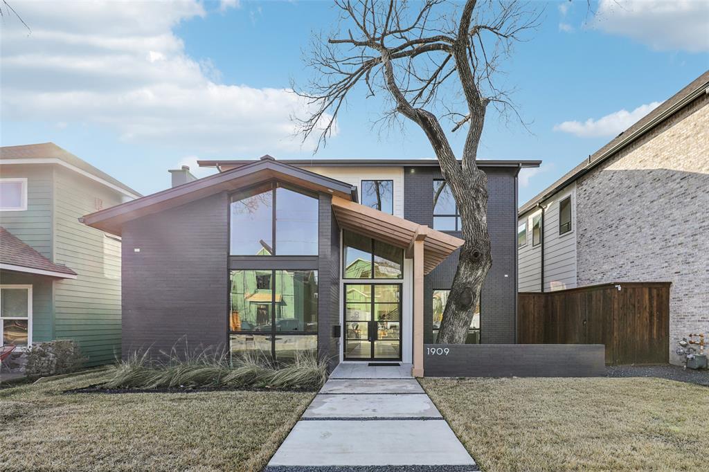 1909 Mcmillan Avenue