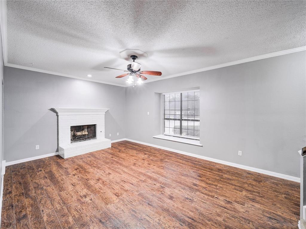 8943 Camfield Way 8943-8945