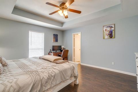 Tiny photo for 10400 Marigold Road, Waco, TX 76708 (MLS # 21201327)