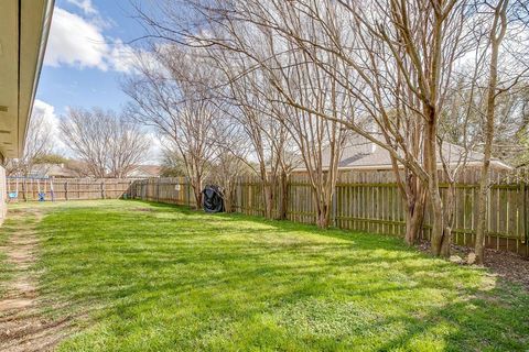 Tiny photo for 10400 Marigold Road, Waco, TX 76708 (MLS # 21201327)