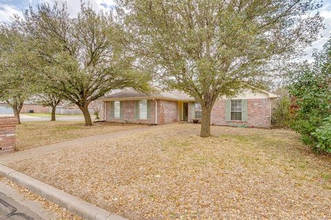 Tiny photo for 10400 Marigold Road, Waco, TX 76708 (MLS # 21201327)