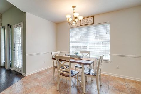 Tiny photo for 10400 Marigold Road, Waco, TX 76708 (MLS # 21201327)