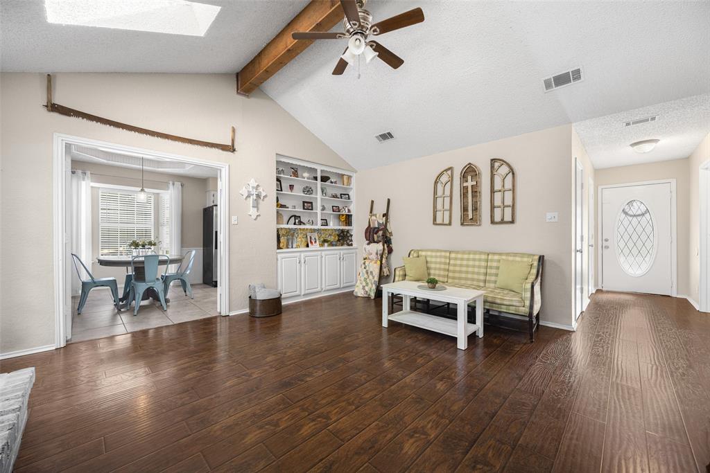 208 Rolling Hills Lane