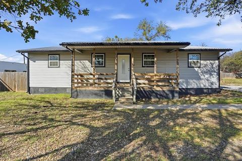 218 Atwood Road Granbury TX 76049