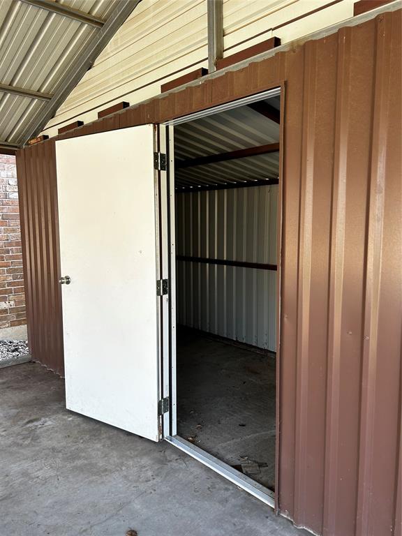 new - Residential Lease