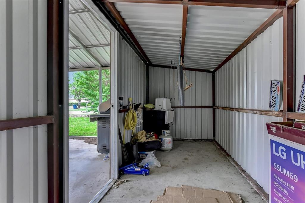 new - Residential Lease