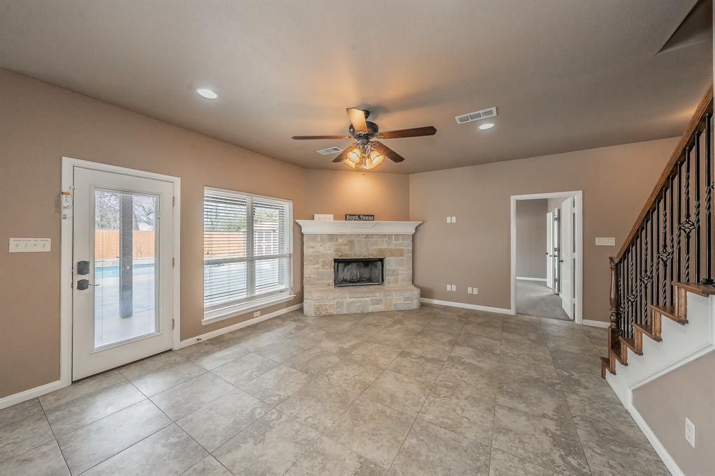 405 Edgewood Terrace